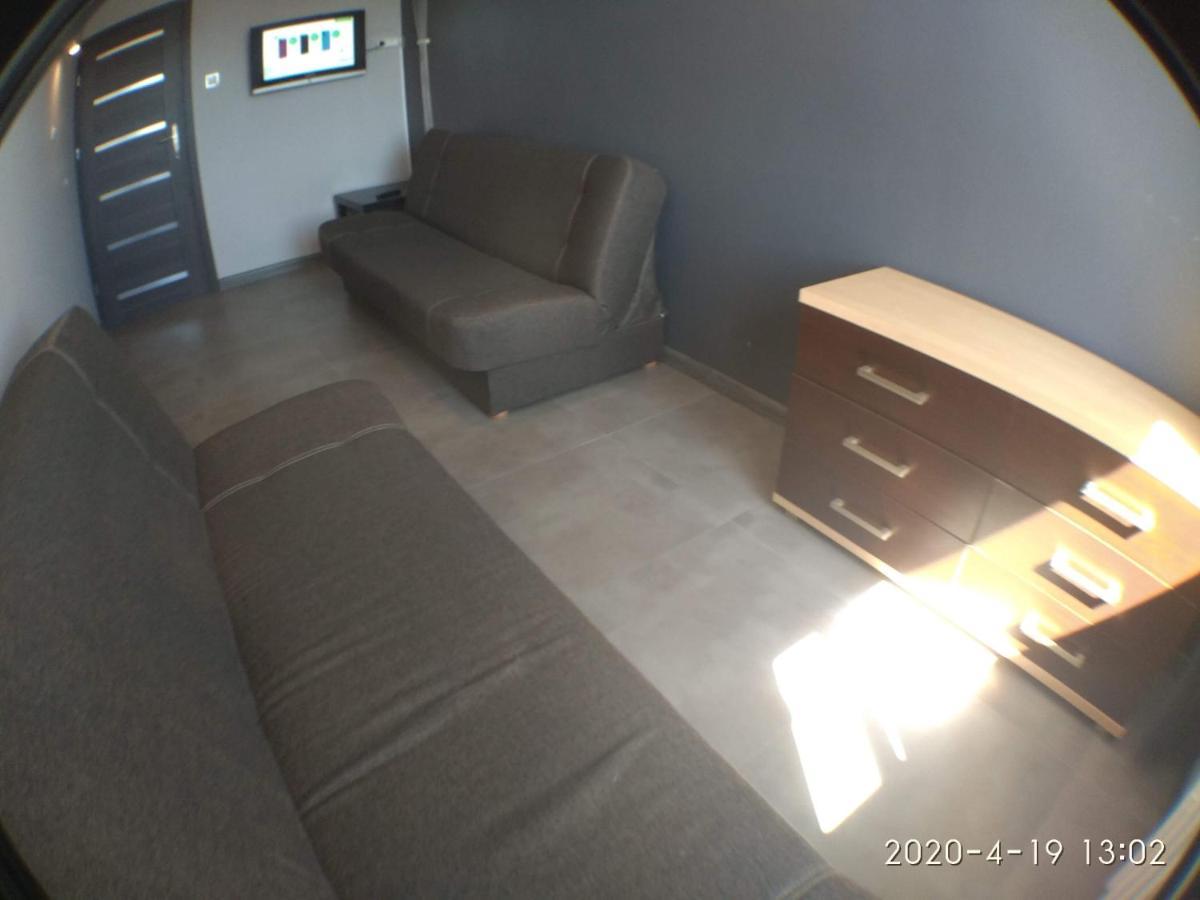 2120 Przyjazni 4 - Tanie Pokoje - Samodzielne Zameldowanie - Self Check In Познань Экстерьер фото