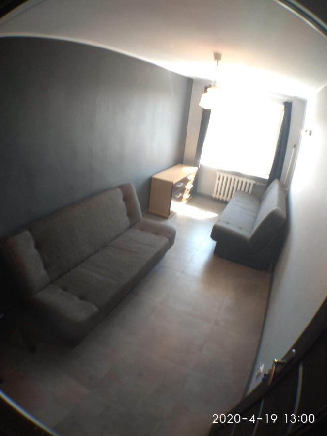 2120 Przyjazni 4 - Tanie Pokoje - Samodzielne Zameldowanie - Self Check In Познань Экстерьер фото