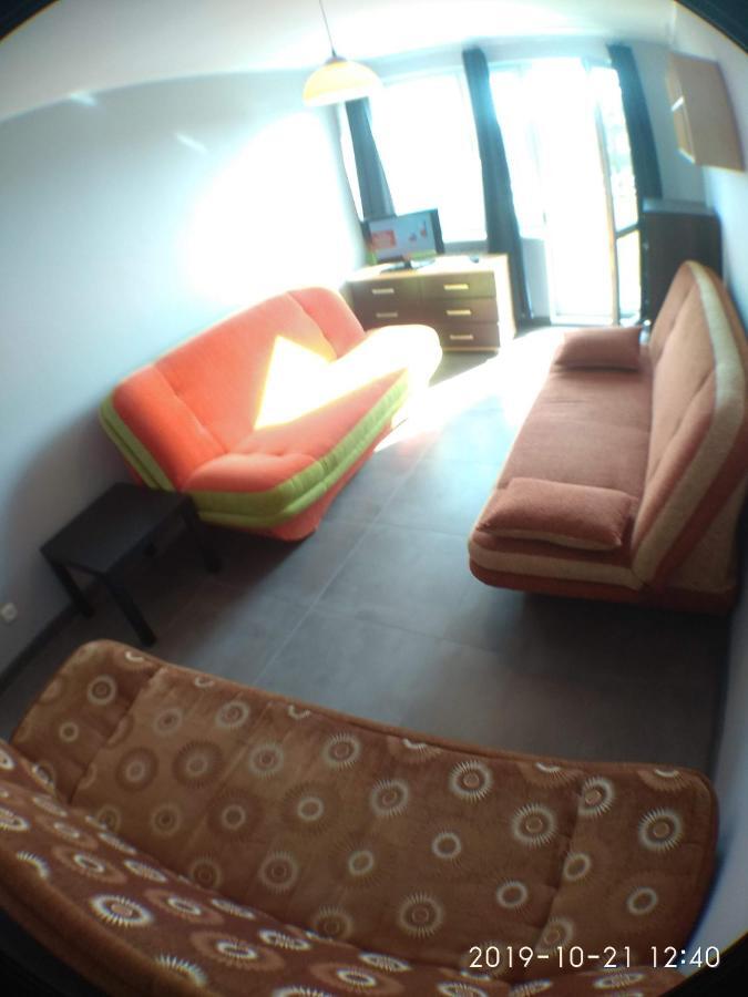 2120 Przyjazni 4 - Tanie Pokoje - Samodzielne Zameldowanie - Self Check In Познань Экстерьер фото