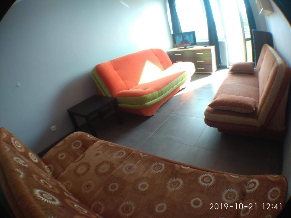 2120 Przyjazni 4 - Tanie Pokoje - Samodzielne Zameldowanie - Self Check In Познань Экстерьер фото